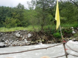 The rather fragile wooden barricade let us know how far we could walk along the river bank without any danger to ourselves.